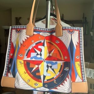 Tory Burch “Destination Anywhere” exclusive 2021 printed Ella tote